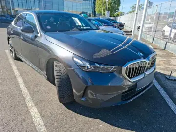 BMW 550e xDrive