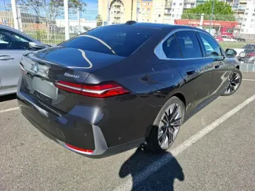 BMW 550e xDrive