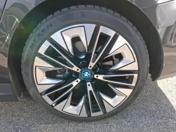 BMW 550e xDrive