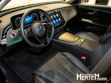 MERCEDES-BENZ E 300 e