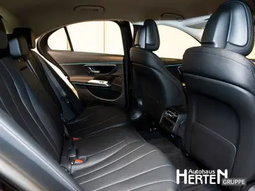 MERCEDES-BENZ E 300 e