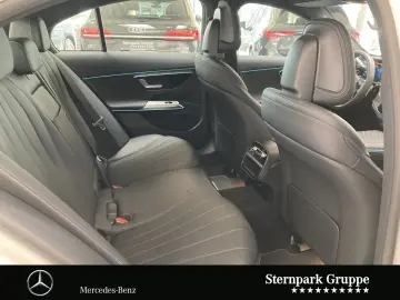 MERCEDES-BENZ E 300 e