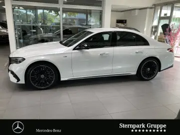MERCEDES-BENZ E 300 e
