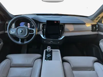 VOLVO XC90 T8