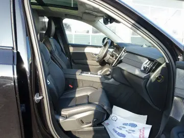 VOLVO XC90 Ultra DarkT8 AWD