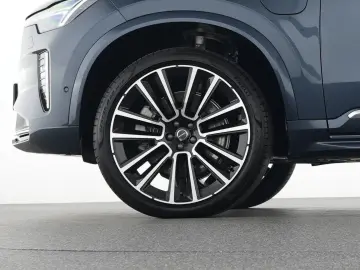VOLVO XC90 T8 AWD Ultra Bright