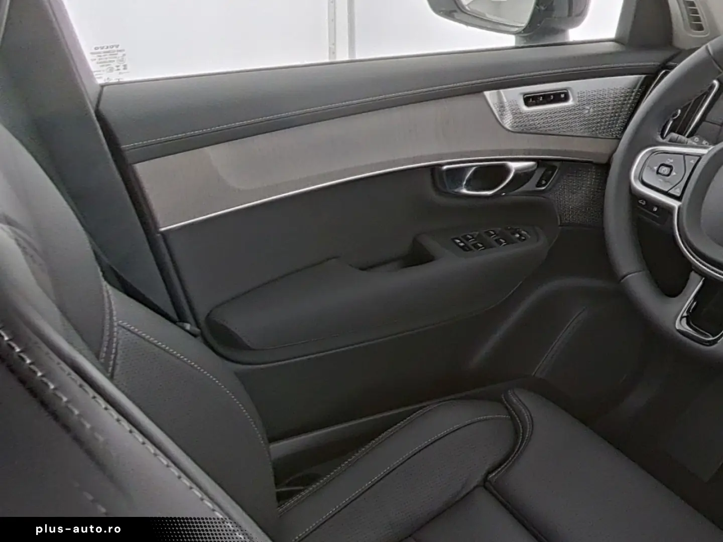 VOLVO XC90 T8 Ultra Dark AWD