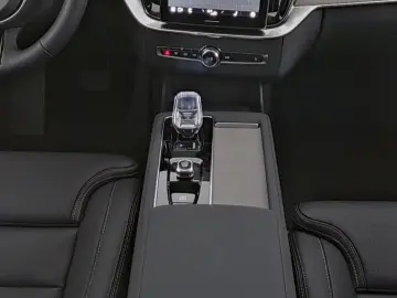 VOLVO XC90 T8 Ultra Dark AWD