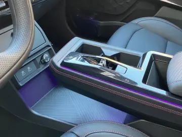 KGM Actyon 1 5 T-GDI 4WD AT Lux Pano Digi Cockpit