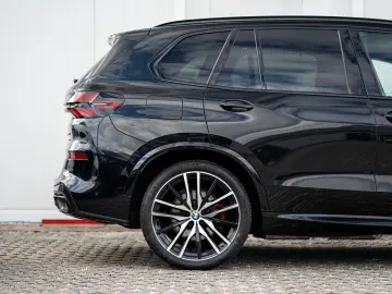BMW X5 xDrive30d M Sport PRO 22 StHzg Luftfed SitzLü