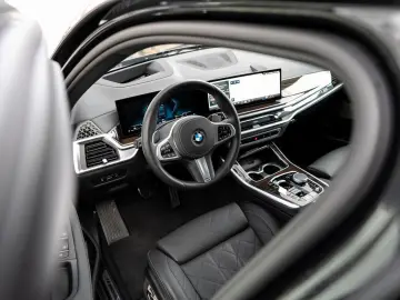 BMW X5 xDrive30d M Sport PRO 22 StHzg Luftfed SitzLü