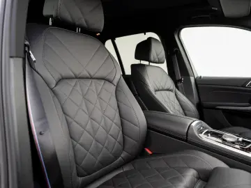 BMW X5 xDrive30d M Sport PRO 22 StHzg Luftfed SitzLü