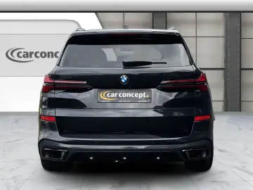 BMW X5 30d xDrive M Sport Pro H&K Pano 22 Zoll AHK