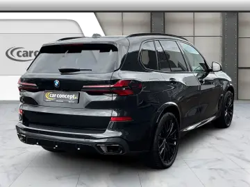 BMW X5 30d xDrive M Sport Pro H&K Pano 22 Zoll AHK