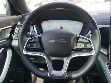 BYD Seal U 238 kW 1.5 PHEV DM-i Design 360  ACC LED