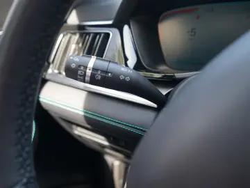 BYD Seal U 238 kW 1.5 PHEV DM-i Design 360  ACC LED