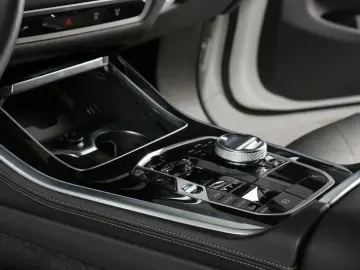 BMW X5 xDr40dA MSp SkyLounge SoftClose Massage VentilatedS