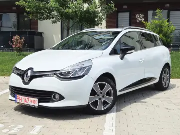 Renault Clio Night Day 2015.12 Euro 6