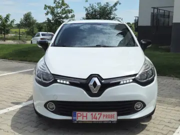 Renault Clio Night Day 2015.12 Euro 6
