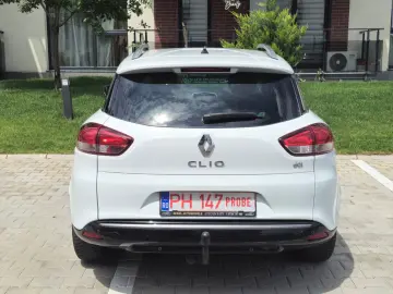 Renault Clio Night Day 2015.12 Euro 6