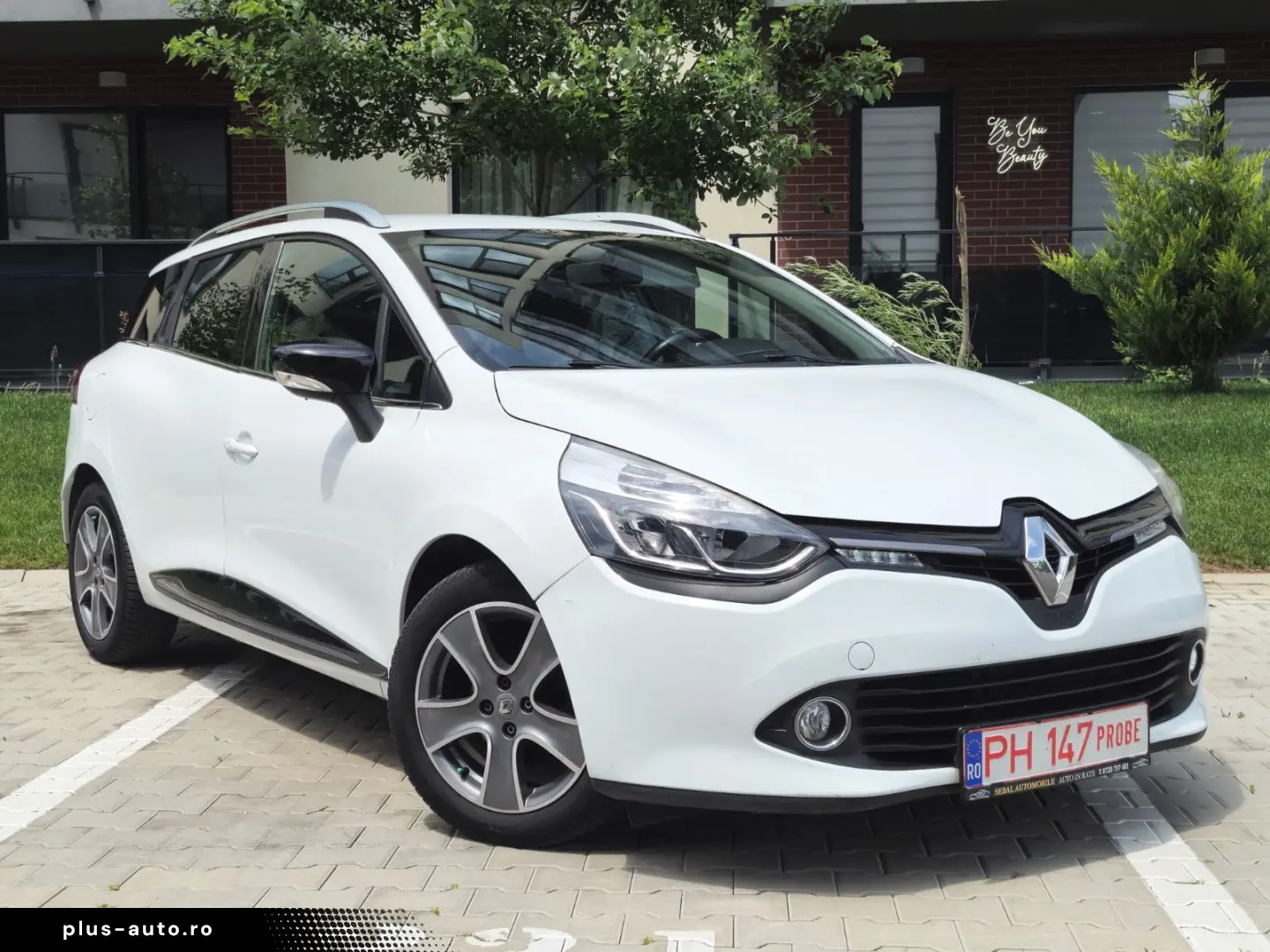 Renault Clio Night Day 2015.12 Euro 6