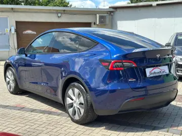 Tesla T-Model-Y
