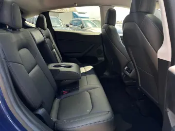 Tesla T-Model-Y
