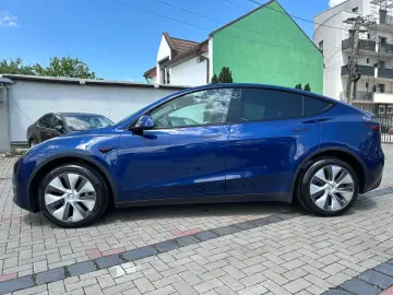Tesla T-Model-Y