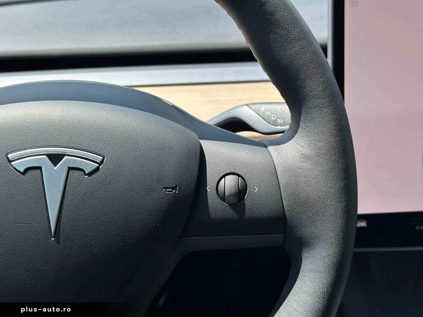 Tesla T-Model-Y