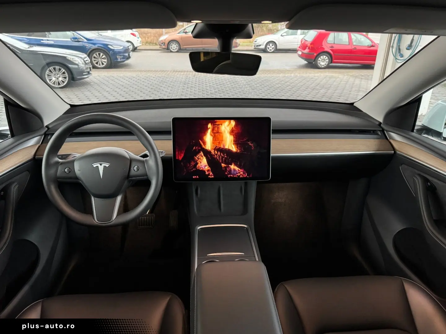 TESLA Model Y Premium Lang Range Allrad 581km 93%  AHK