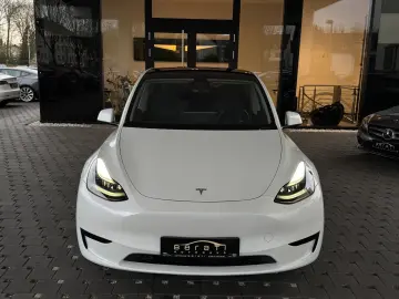 TESLA Model Y Premium Long Range Dual AWD 1.H SoH 92%