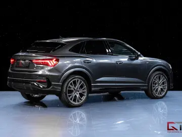 AUDI Q3 SB 40 TFSI Alpin Pano Cockpit  Sonos3D Towbar