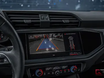 AUDI Q3 SB 40 TFSI Alpin Pano Cockpit  Sonos3D Towbar