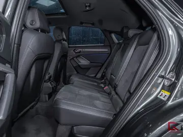 AUDI Q3 SB 40 TFSI Alpin Pano Cockpit  Sonos3D Towbar