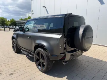 LAND ROVER Defender 90 V8 P525 Carpathian Edition