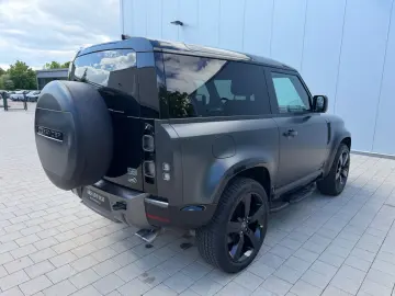 LAND ROVER Defender 90 V8 P525 Carpathian Edition