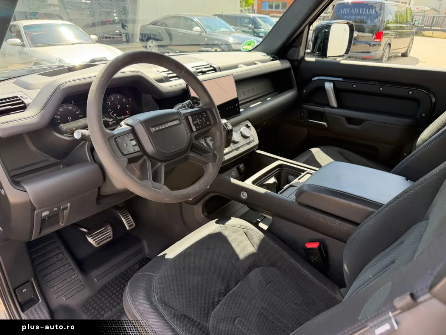 LAND ROVER Defender 90 V8 P525 Carpathian Edition
