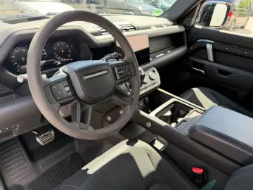 LAND ROVER Defender 90 V8 P525 Carpathian Edition