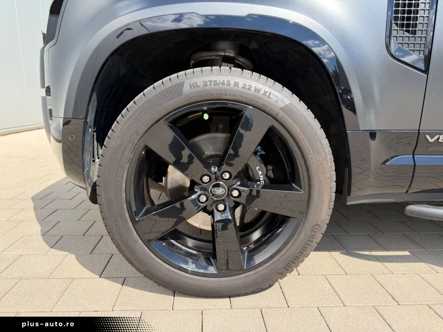 LAND ROVER Defender 90 V8 P525 Carpathian Edition