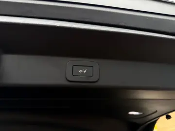 LAND ROVER Range Rover Sport Autobiography PANO MERDIAN