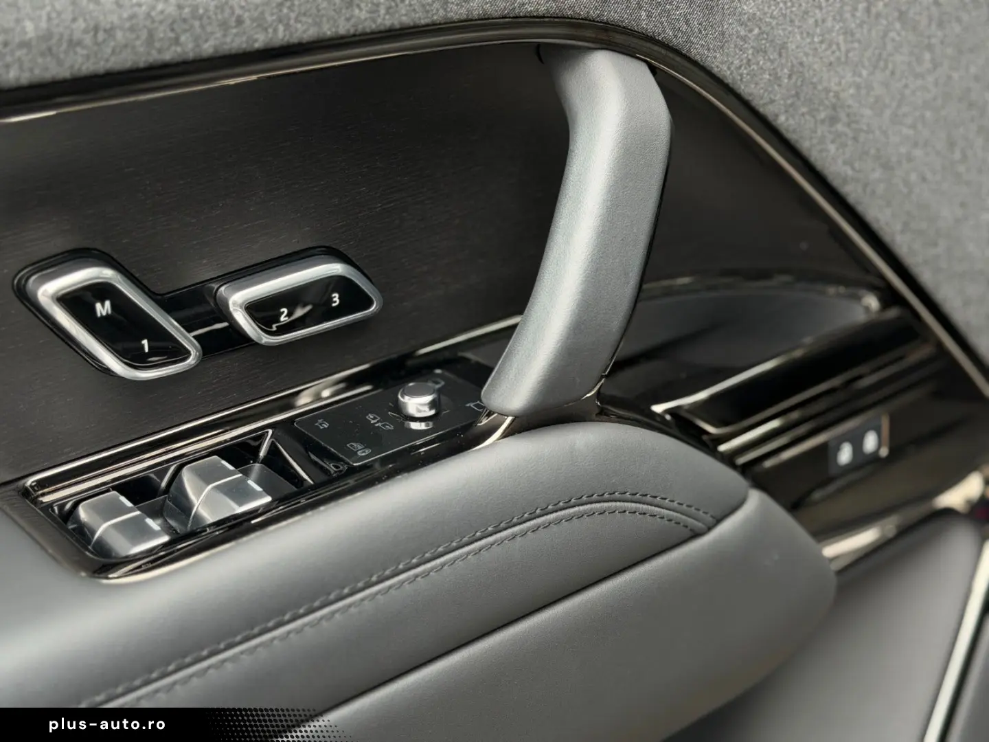 LAND ROVER Range Rover Sport Autobiography PANO MERDIAN
