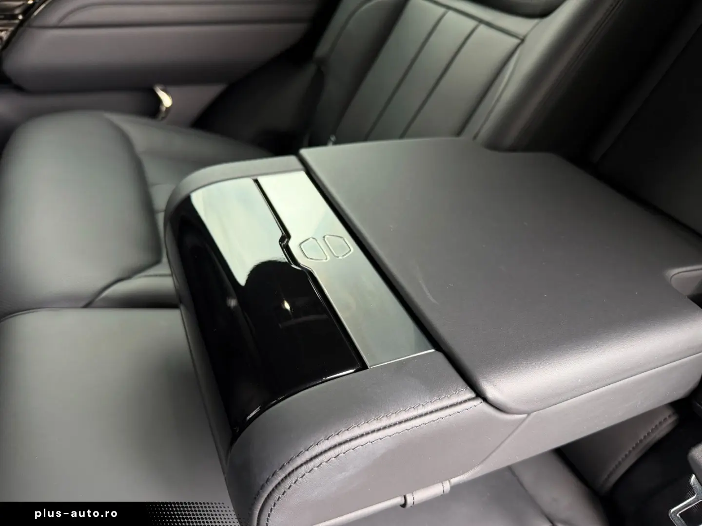 LAND ROVER Range Rover Sport Autobiography PANO MERDIAN