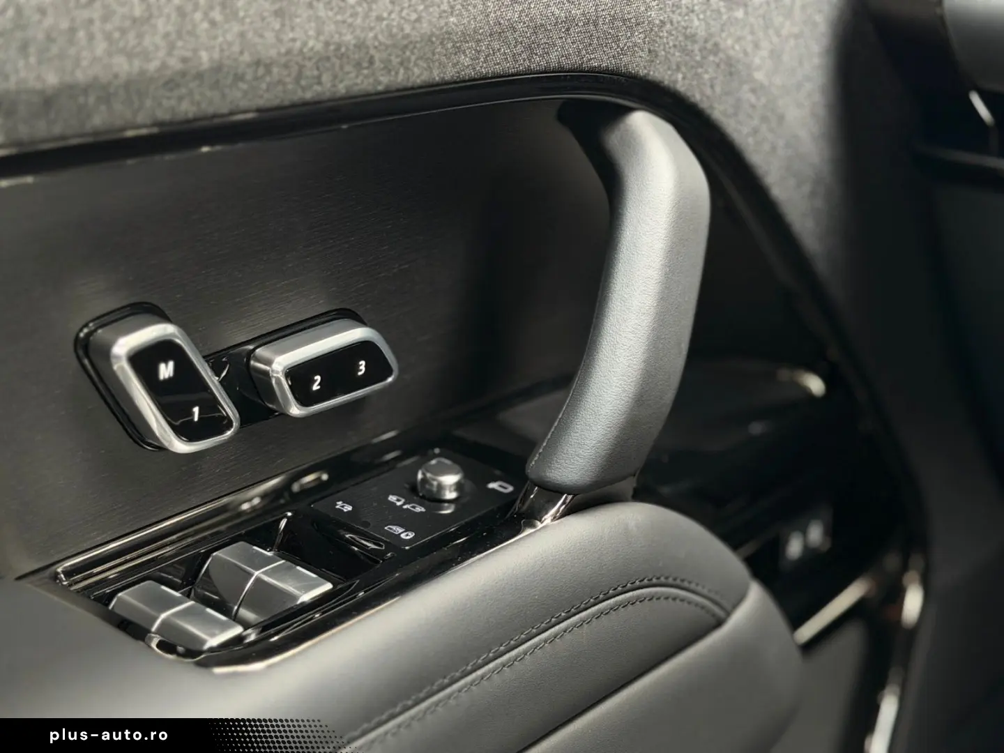 LAND ROVER Range Rover Sport Autobiography PANO MERDIAN