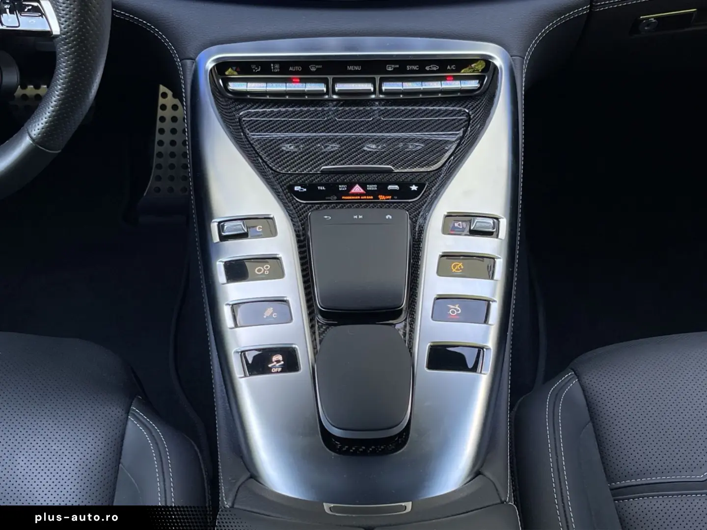 MERCEDES-BENZ AMG GT 53 4MATIC  MASSAGE 360  KAM. JU&hellip;
