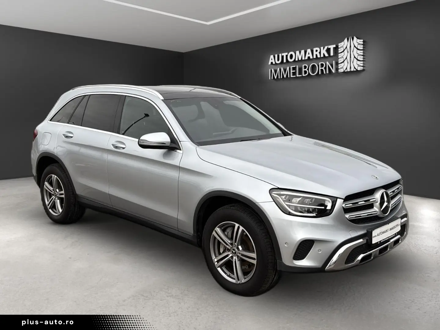 MERCEDES-BENZ GLC 300 e Pano Distro DigTacho Kamera &hellip;