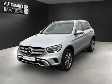 MERCEDES-BENZ GLC 300 e Pano Distro DigTacho Kamera &hellip;
