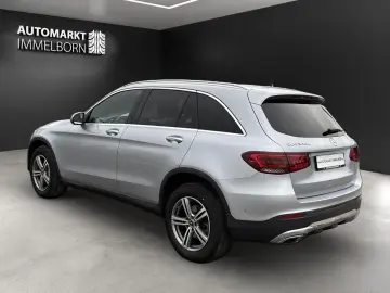 MERCEDES-BENZ GLC 300 e Pano Distro DigTacho Kamera &hellip;