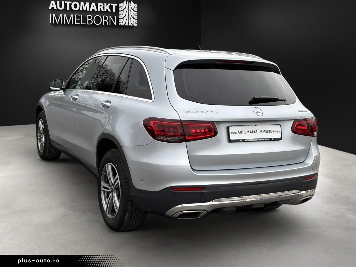 MERCEDES-BENZ GLC 300 e Pano Distro DigTacho Kamera &hellip;