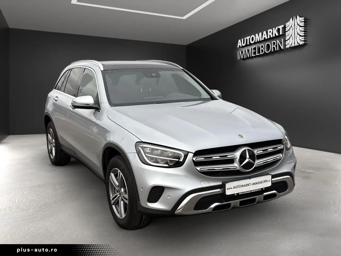 MERCEDES-BENZ GLC 300 e Pano Distro DigTacho Kamera &hellip;