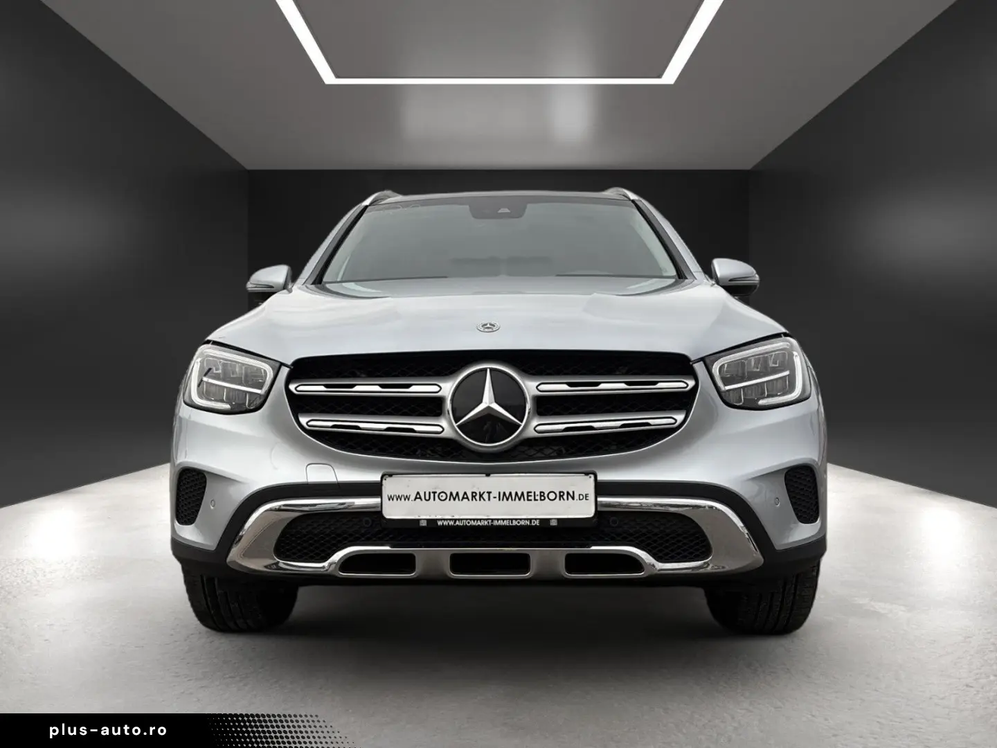 MERCEDES-BENZ GLC 300 e Pano Distro DigTacho Kamera &hellip;